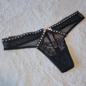 Victoria's Secret Dream Angels lace thong